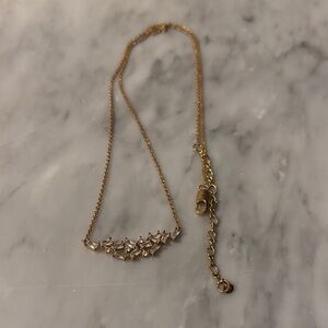 Elegant Gold Necklace with Crystal Accents